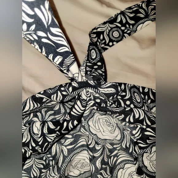 NWT Jovani Designs Hawaii wrap dress cover up - Picture 7 of 7